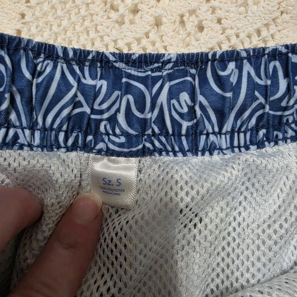 Southern Tide Stretch Mens Size Small Wave Print Swim Trunks Blue White‎